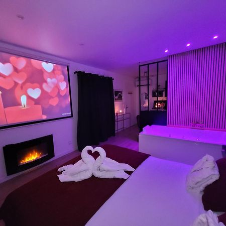 Nuit D'Evasion Love Room Avec Baignoire Balneotherapie ตูลง ภายนอก รูปภาพ